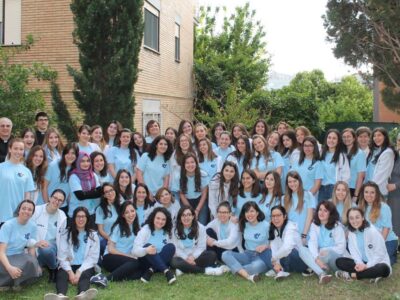 COLLEGI UNIVERSITARI
